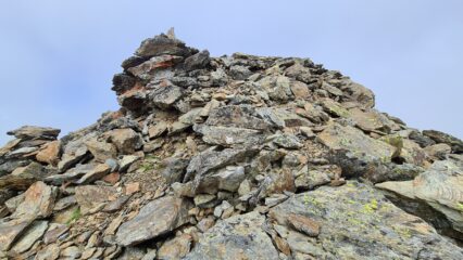 ultimi metri di facili roccette prima della cima