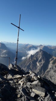 Dalla punta Quattro Sorelle la guglia Rossa..