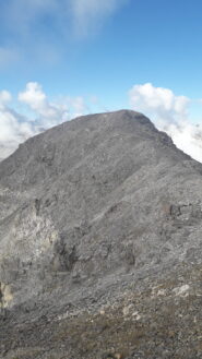 la tondeggiante punta Gasparre dall'antecima..