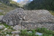 Foto scontata, ma sempre d’impatto, all’alpeggio di Credemi