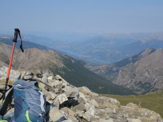dalla vetta verso il lago di Serre-Ponchon