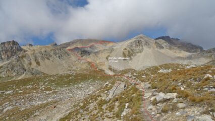 In rosso la traccia di salita.