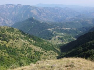 Il Col de Brouis dalle pendici del Mangiabo