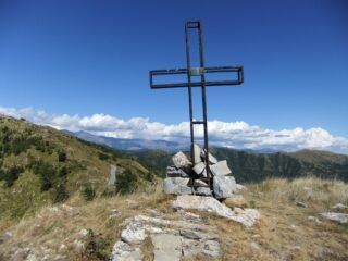 In vetta al Monte Albaspino