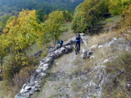 i tanti tornanti sotto Servagno e Serre