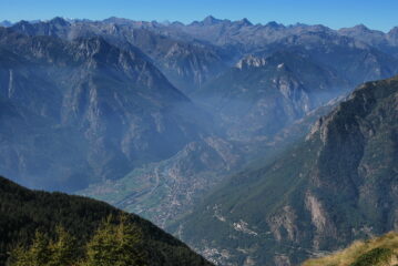 Dal Bec di Nona: Donnas, Bard, l’imbocco delle valli di Gressoney e Champorcher