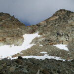 da qui proseguit per l'itinerario che sale dal Col de la Sachere