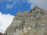 La Becca (prima a sin.) vista da Cheneil