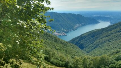 Vista su Como dal percorso