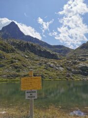 Il Frisson visto dal Lago Inferiore del Frisson.