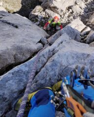 aggiramento a dx del camino, usando gli spit