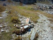 Bivio fondamentale dopo le Grange Autaret: sx (con lettera M) Maniglia, a dx Autaret