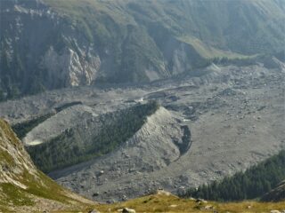 Parte bassa del ghiacciaio del Miage