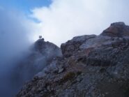 Il Piz Boè visto dalla cresta che scende verso il Piz de Lech Dlacè.