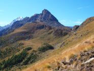 Al centro il Col Crotey con la Tersiva sullo sfondo.