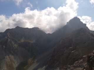 Autovallonasso e Oronaye