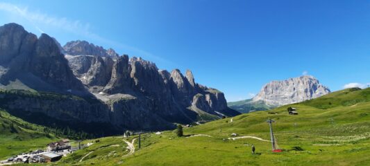 Appena partiti, panorama verso la val Gardena 