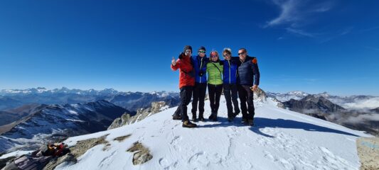 in vetta alla Punta Sommeiller