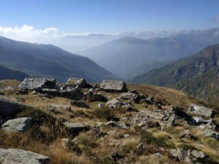 Superata l'Alpe Liri.