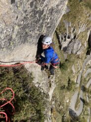 Il ribaltamento su piccole prese di 6c 