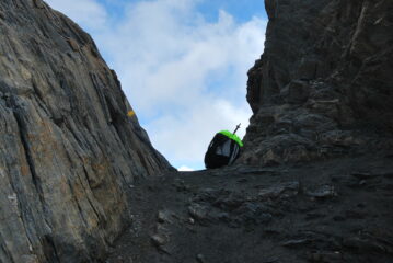 La larga sella del Col di Malatra ….