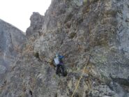 Marco sul traverso che evita l'ultimo risalto della Spalla