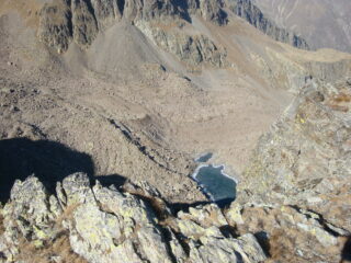 lago Mongioie dalla vetta
