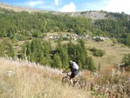 sul versante opposto Les Combes