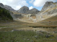 l'anfiteatro che domina il Lac de Partias