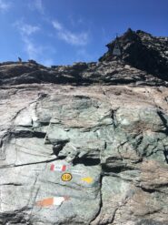 Segnaletica e campana al Colle