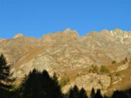 La Rocca del Nigro vista alla partenza, tra R. della Niera e R. Bianca