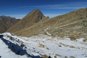 il comodo sentiero per il Col d'Etsely