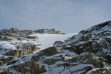 a giudicare dalle tracce è già passata da queste parti un sacco di gente
