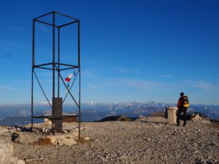 Su Cima Palon.