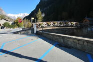 Si parte da Gressoney attraversando il Lys