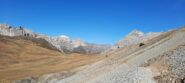 Salendo verso la Guglia Rossa