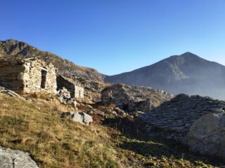 Alpe Beccua e sella tra verzel e Quizeina.