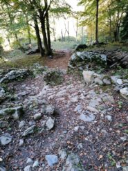 Tratto di discesa dopo il gias Fontana
