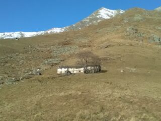 Alpe Cavannone con Bric Pistone e Verzel