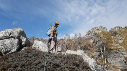 in cima al pilastro..