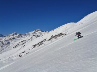 ...e Nik con le Guglie sullo sfondo
