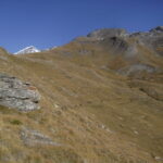 sotto il versante est della Pointe de la Bonne Morte, varie tracce portano verso il colle