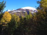 La P.ta de la Pierre vista dalla poderale.