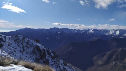 Il Monviso fa capolino