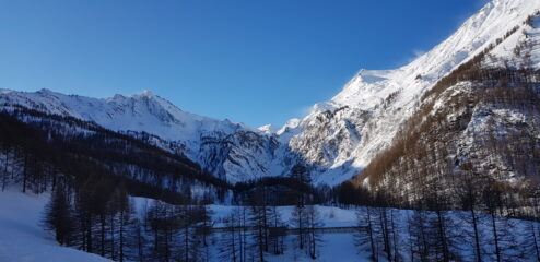 a dx gran queyron, a sx gran guglia