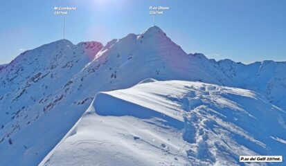 Prima cima di oggi P.zo dei Galli 2217mt.  con panorama sul P.zo Olano 2267mt. 