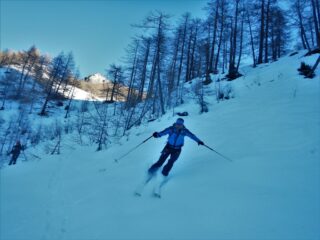 Ultima farina in ombra per Giorgio, poco sopra la strada