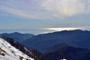 Dai pressi del rifugio vista sul Mar Ligure e Corsica in lontananza
