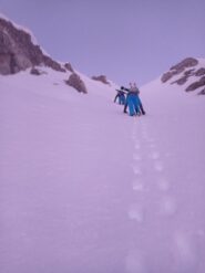 Discesa dalla Forcellina con picca e ramponi