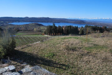La bella vista dall’anfiteatro sul Lago di Viverone